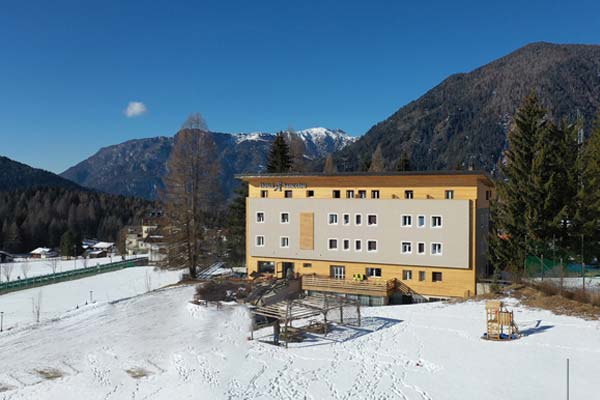 Vacanza sulla neve in Trentino: Hotel Sancelso in inverno