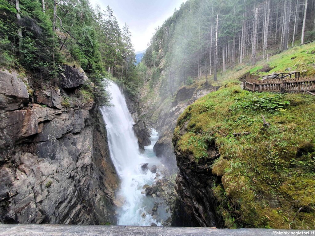 Cascate di Riva con bambini in Valle Aurina